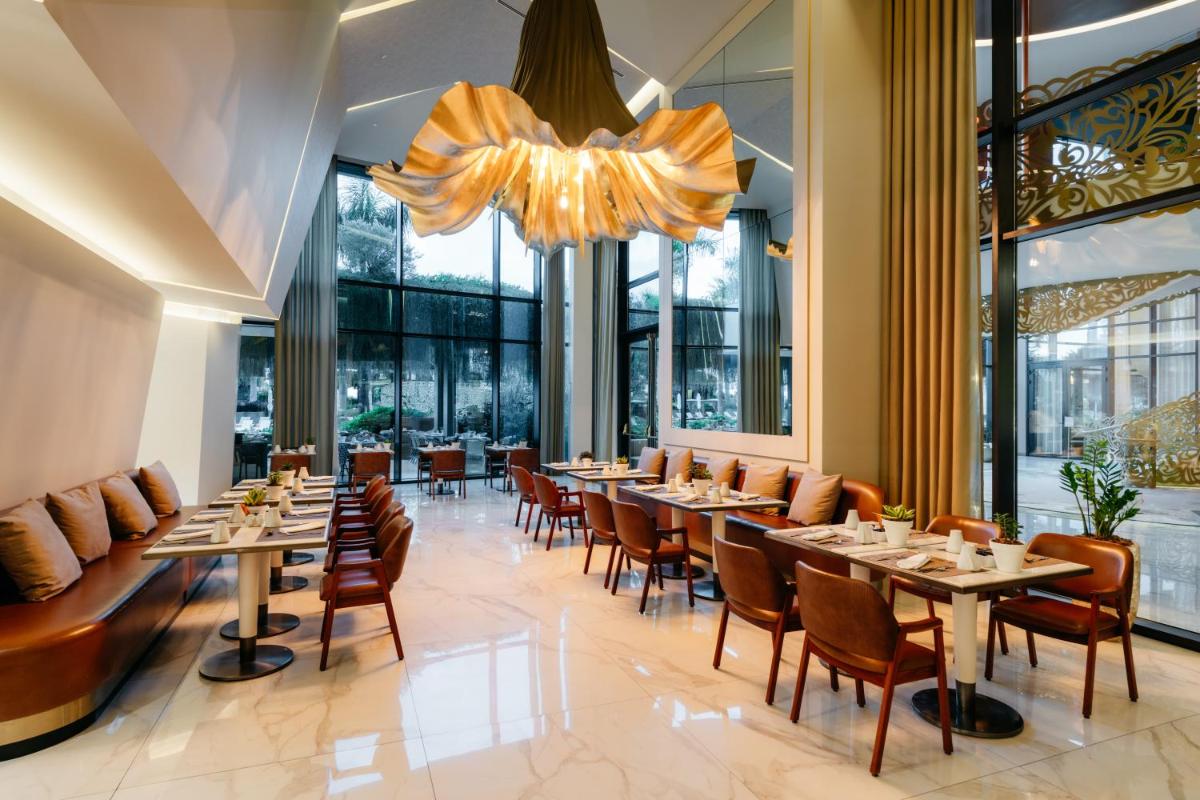 Uma área de estar em Savoy Palace - The Leading Hotels of the World - Savoy Signature