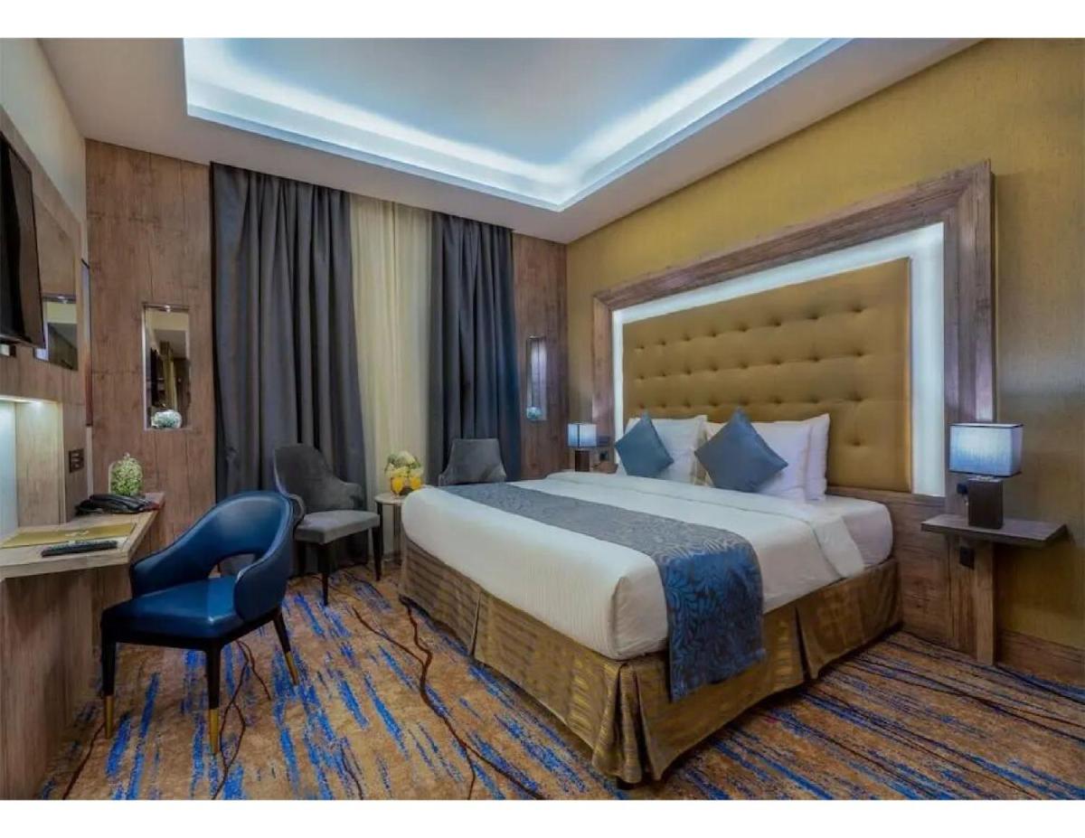 Hotel Hoor Park - Housity