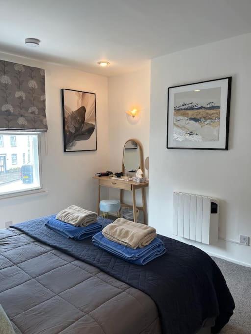 Artizana Suite - Luxury Village Location and Parking - Housity