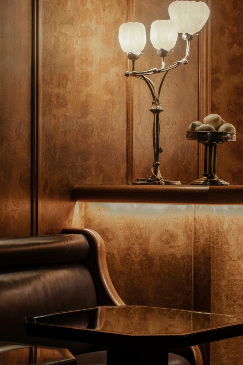Coin salon dans l'établissement Hôtel Balzac Paris & Spa Ikoï
