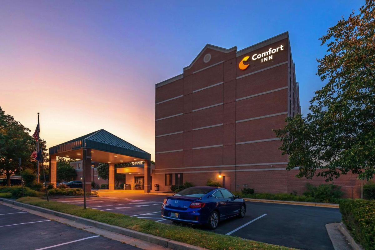 Comfort Inn Conference Center - Housity