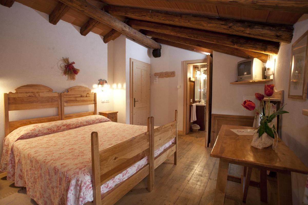 Agriturismo Casa Rossa Ai Colli - Housity