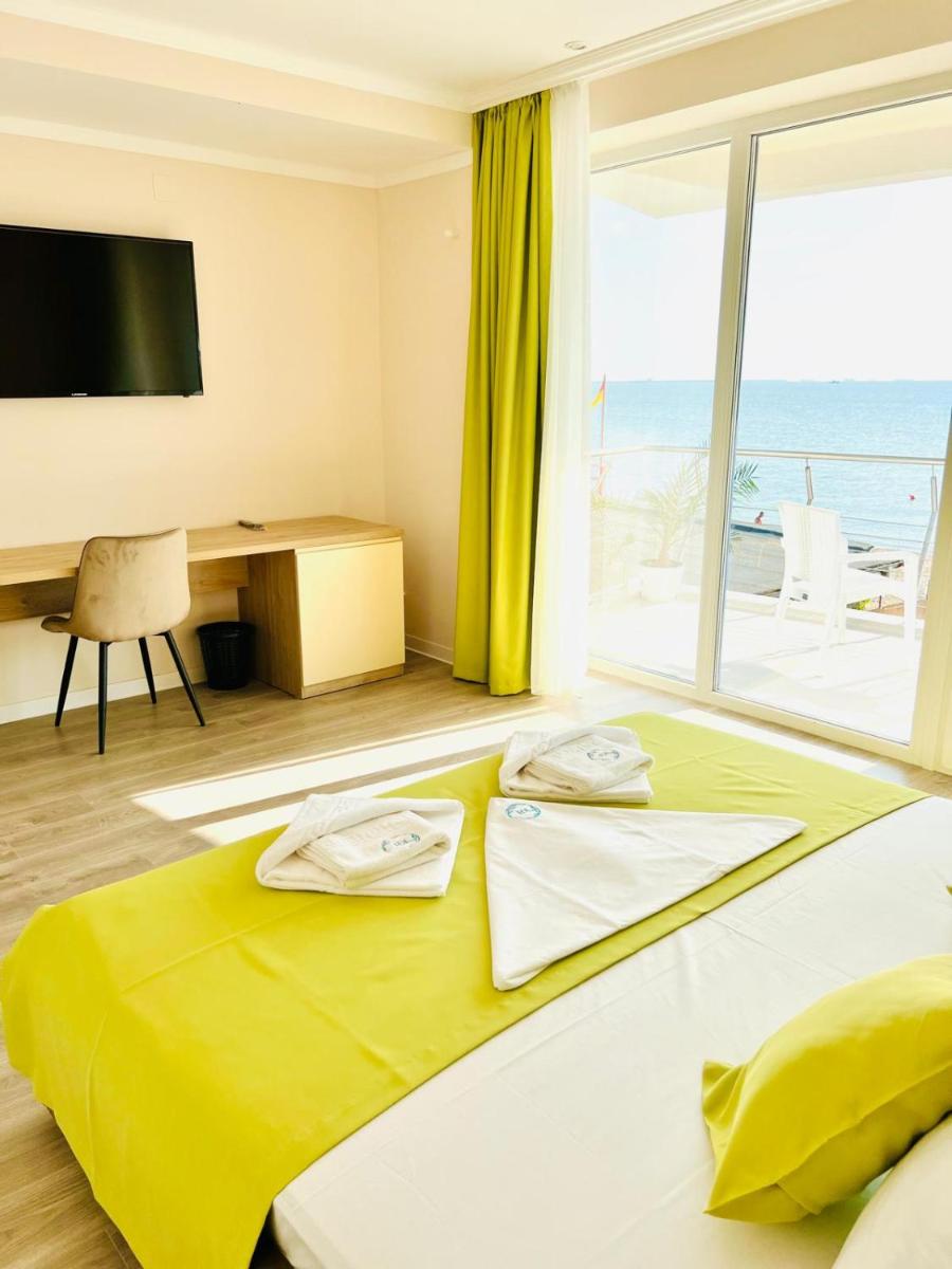 KIR House On The Beach - Housity