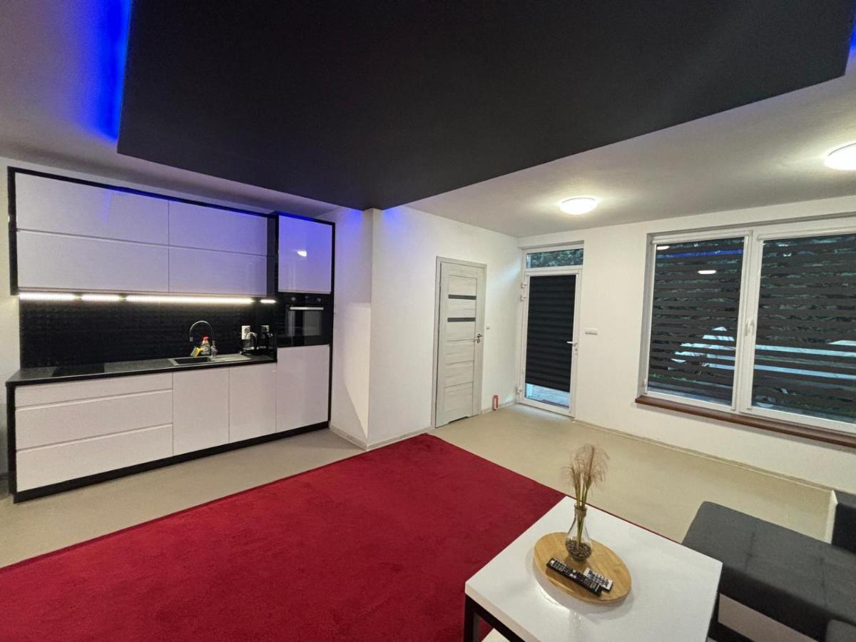 Apartamenty na Górce - Housity