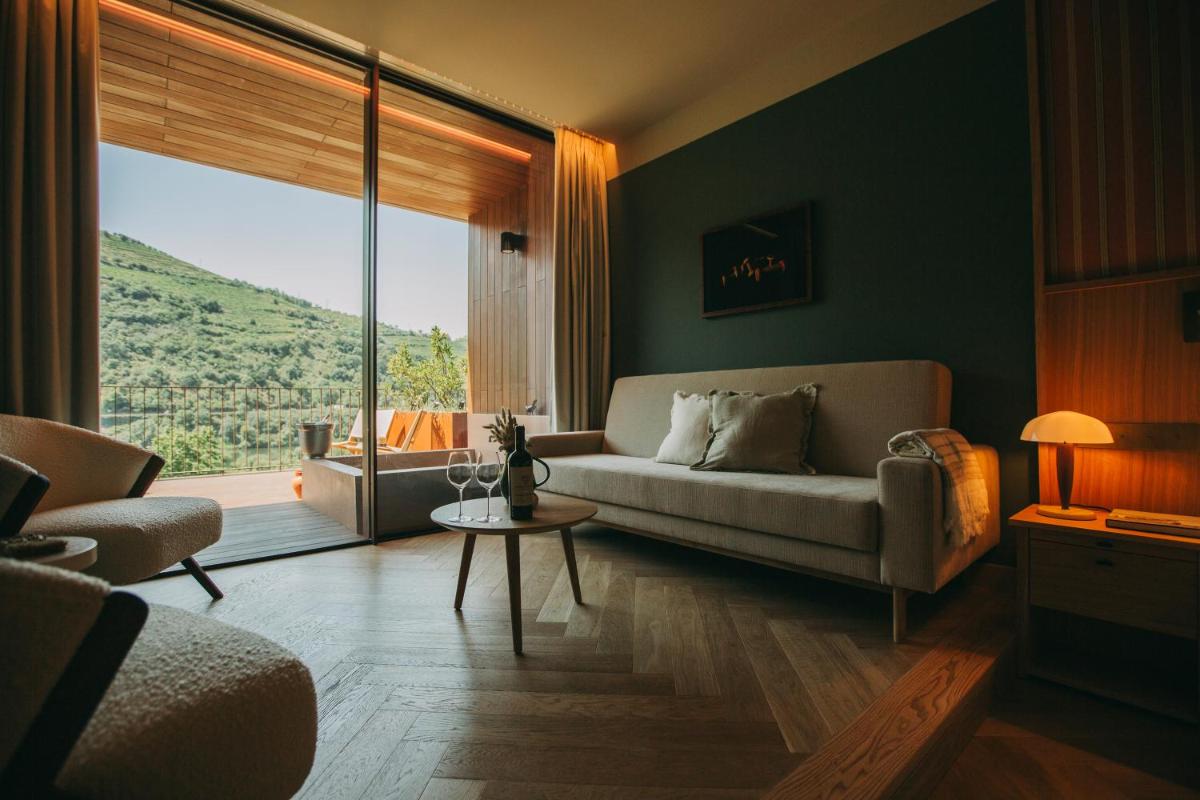 Uma área de estar em Torel Quinta da Vacaria - Douro Valley