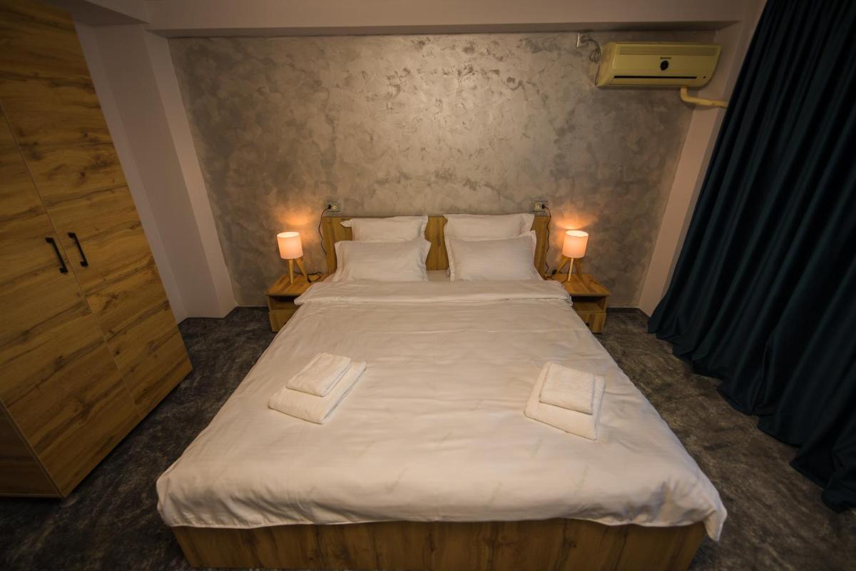 Hotel Imperium - Housity