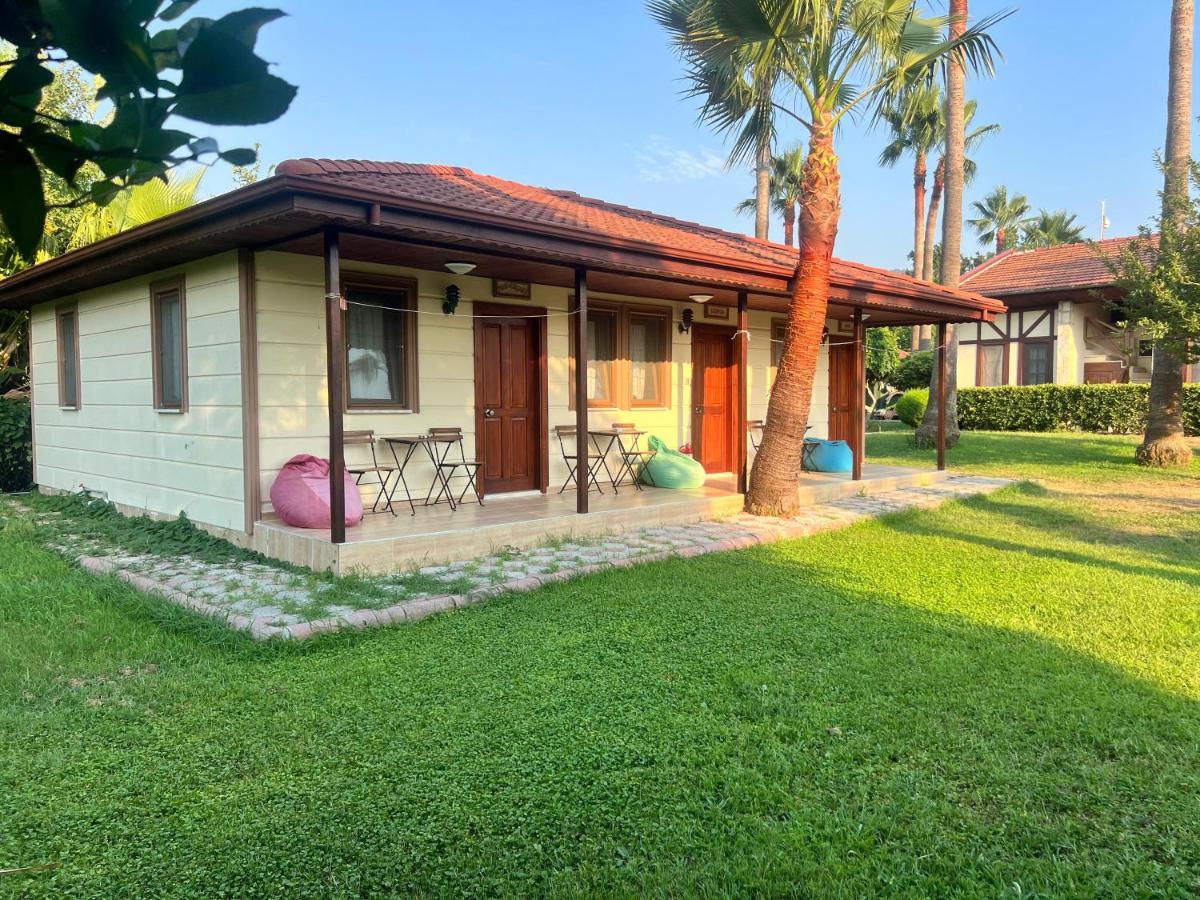 Grenadine Lodge - Housity