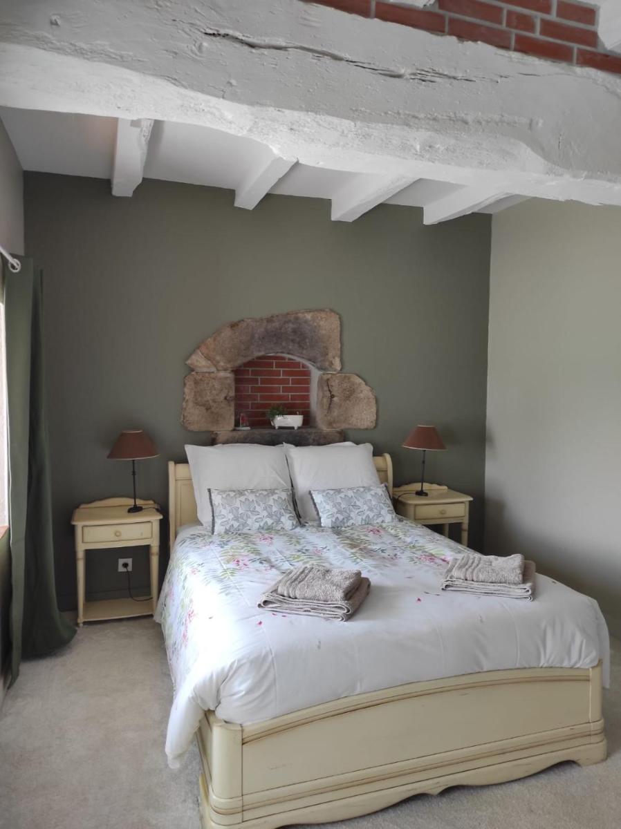 Au Charme Di'Sy - Housity