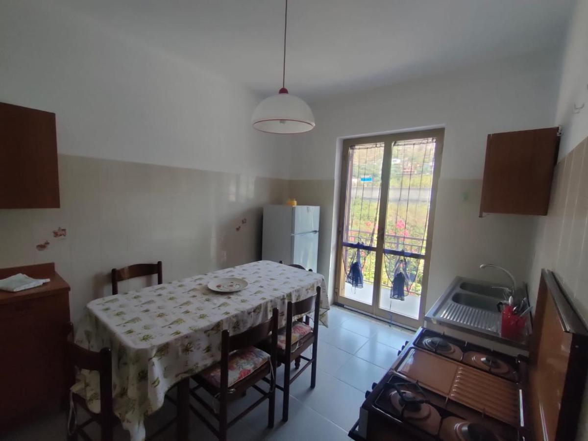 Appartamento sul mare - Housity
