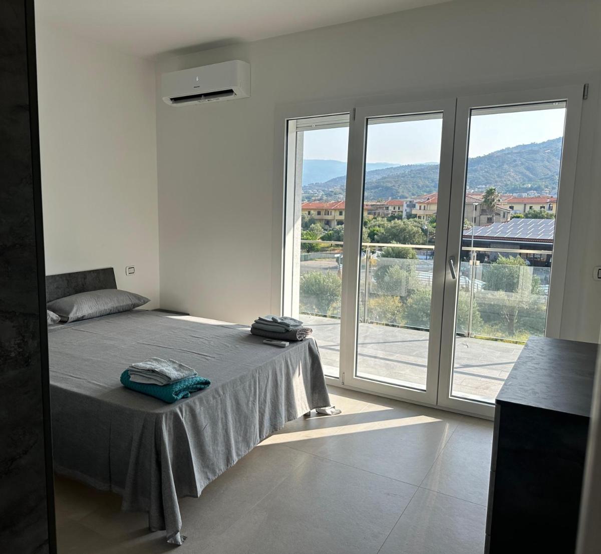Brezza Marina B&B - Housity
