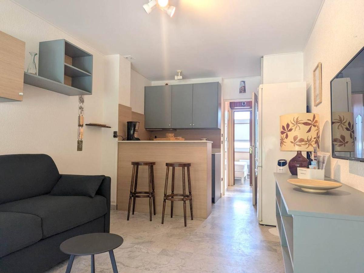 Appartement rénové 2024, 2 pièces, 4 couchages, proche plage, Bormes-les-Mimosas - FR-1-251-40 - Housity