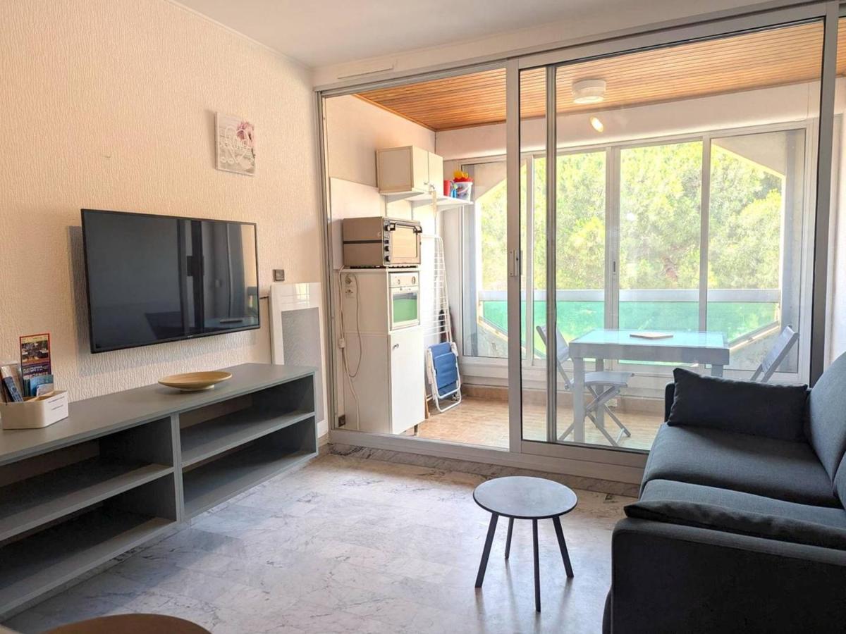 Appartement rénové 2024, 2 pièces, 4 couchages, proche plage, Bormes-les-Mimosas - FR-1-251-40 - Housity