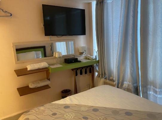 Golden Tree Hotel Belize - Housity