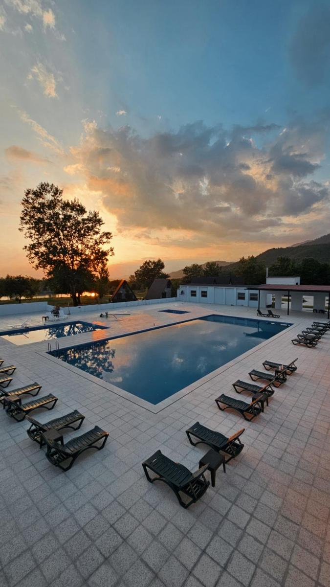 Castle Resort Spa Hotel - Housity