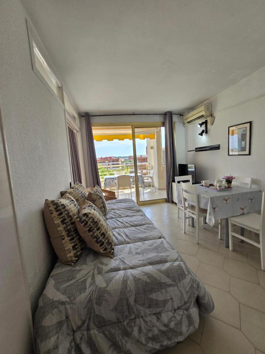 Apartments Novelty - Hizvo