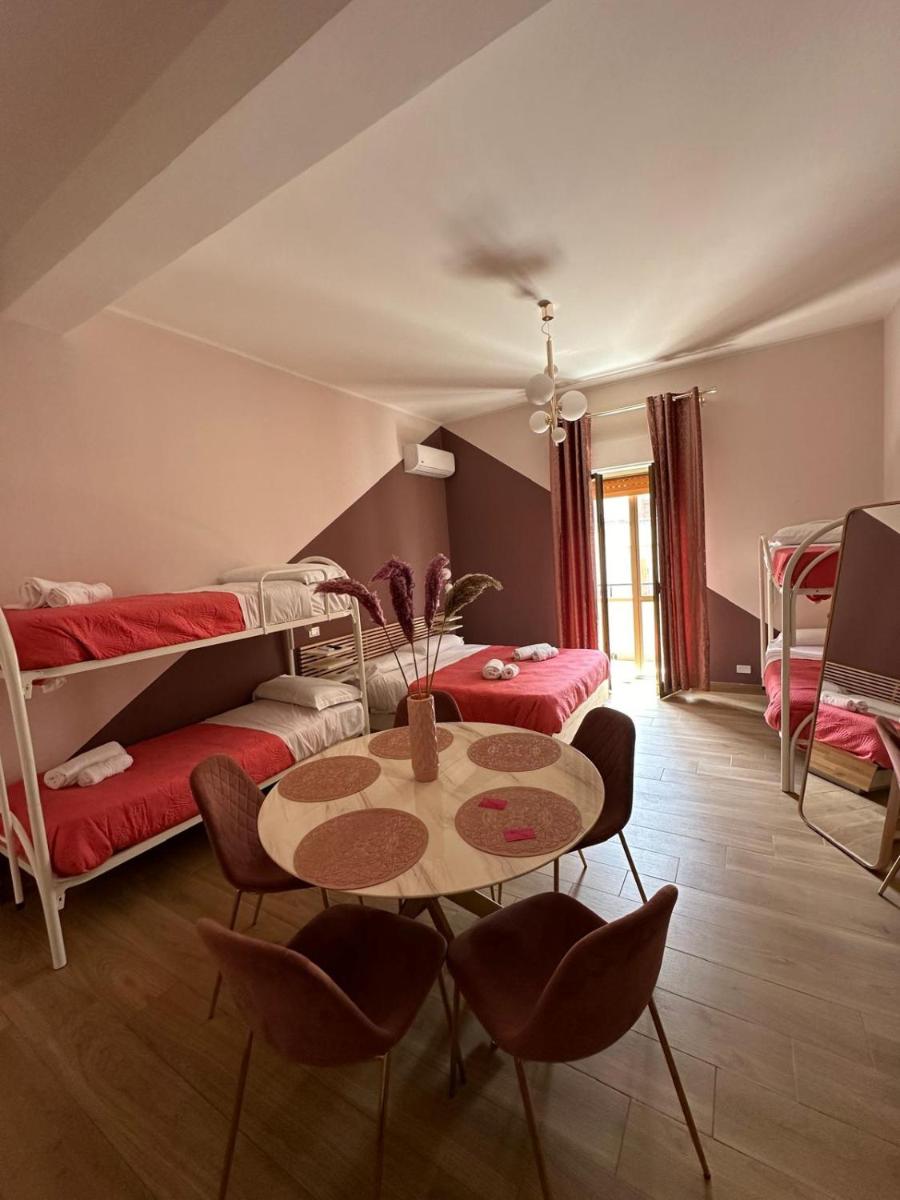 B&B Elegance - Housity