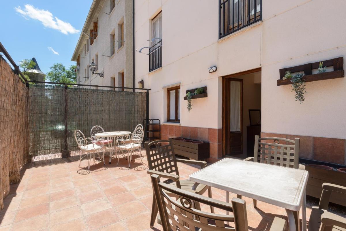 Amplio apartamento de montaña con terraza y WiFi - Housity