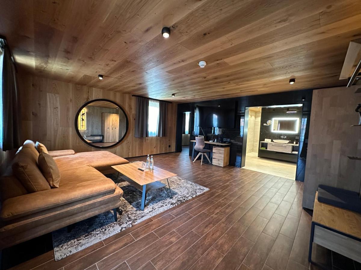Hotel Fohlenhof - Housity
