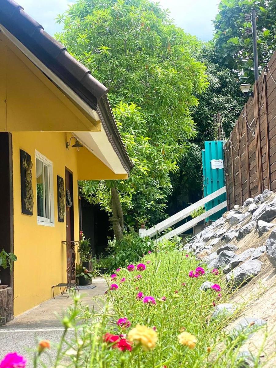 Chomklong Experience - Housity