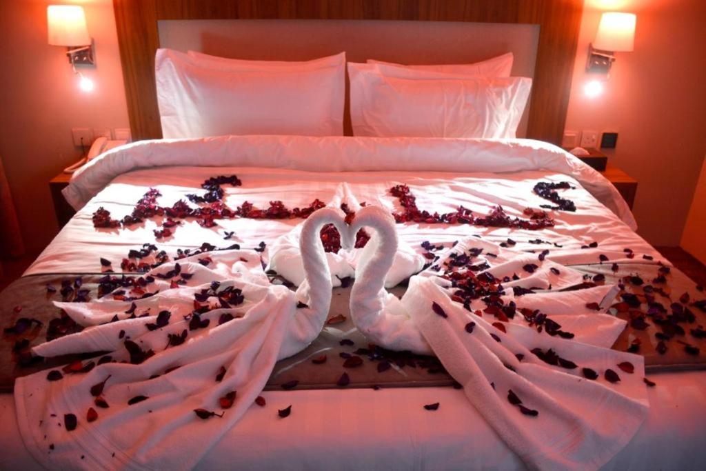 Salsbil Almasi Hotel - Housity
