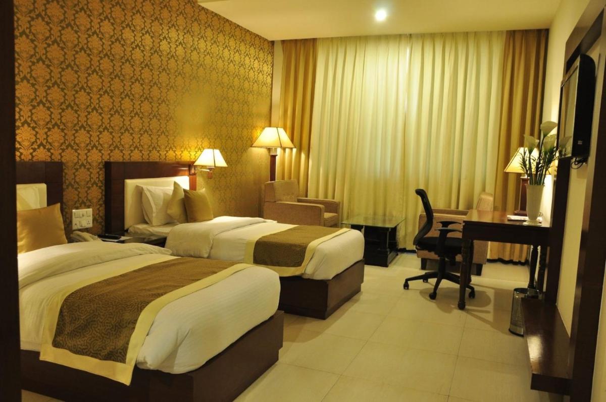 Hotel Devashish Haldwani - Housity