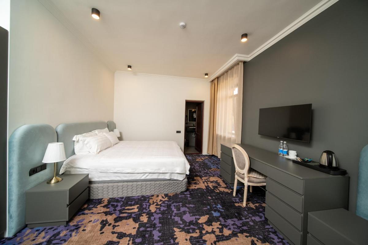 Kefilyan Family Hotel - Housity