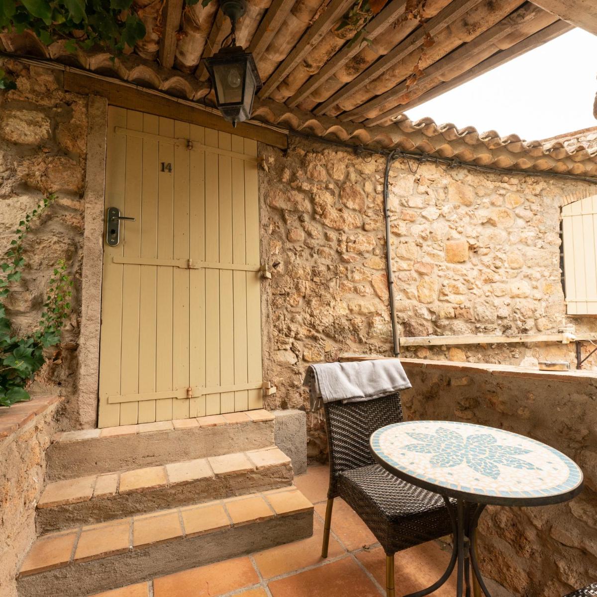 Balcon ou terrasse dans l'établissement Le Château d'Argens