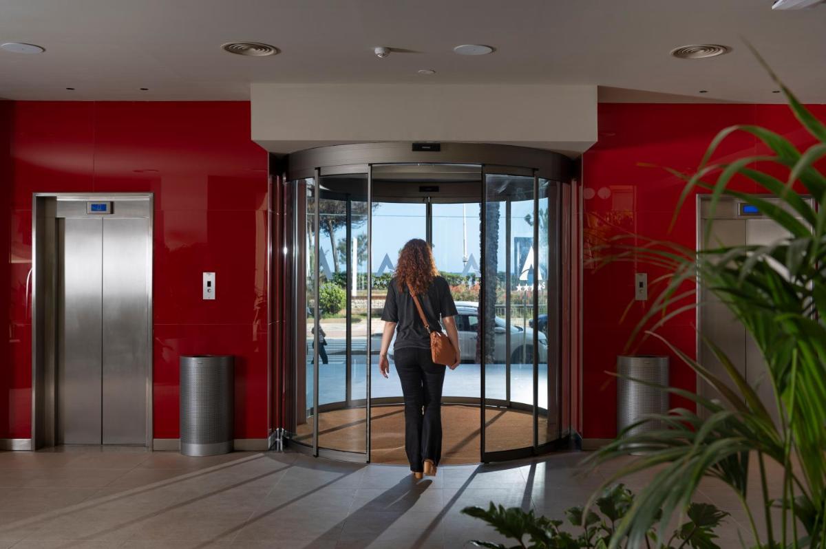 Clientes alojados en AQUA Hotel Promenade & Spa 4Sup