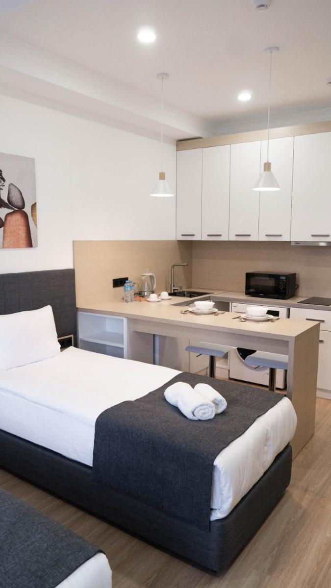 Hide Apart Hotel - Hizvo