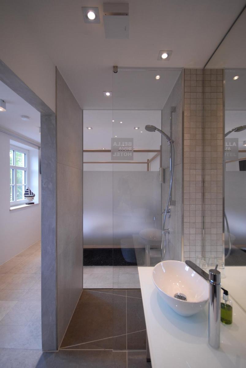 Bella Riva Hotel - Housity