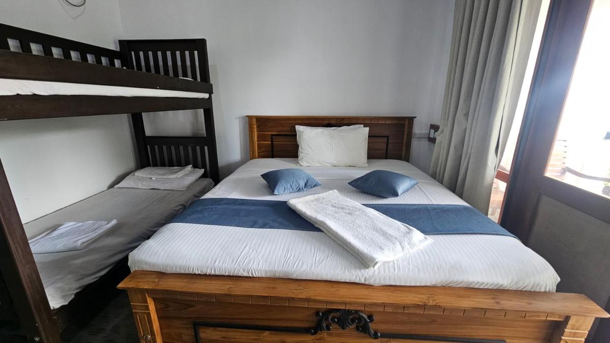 Amelia Resort - Housity