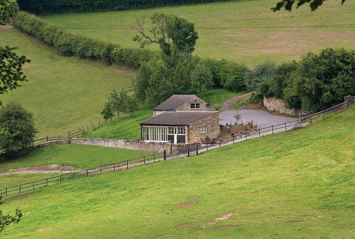 Valley Barn Slad Valley Cotswolds - Housity