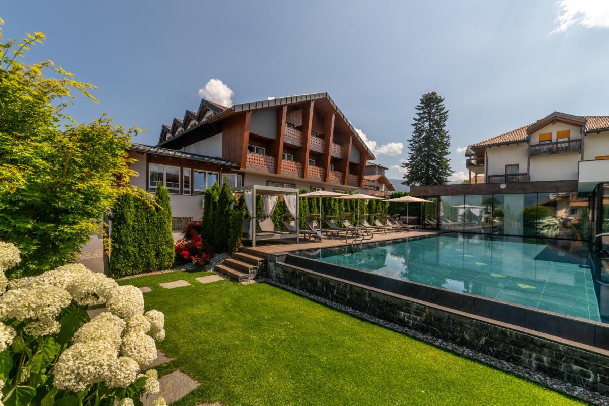 Hotel Sun - Housity