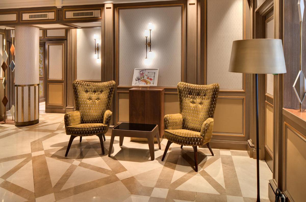 Coin salon dans l'établissement Rochester Champs Elysees