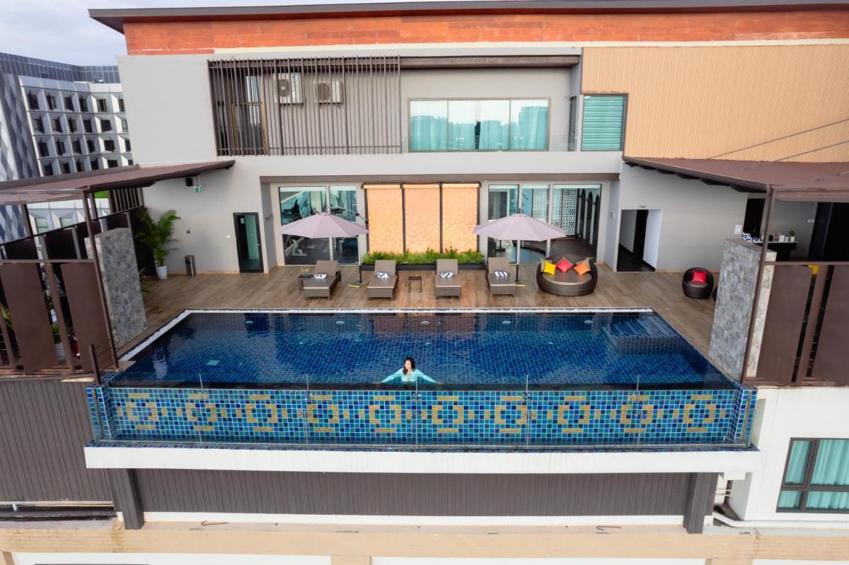 Suitetrails - Mintra Hotel