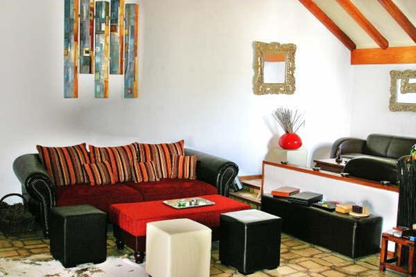 Zona de estar de Birdcage Gay Men Resort and Lifestyle Hotel