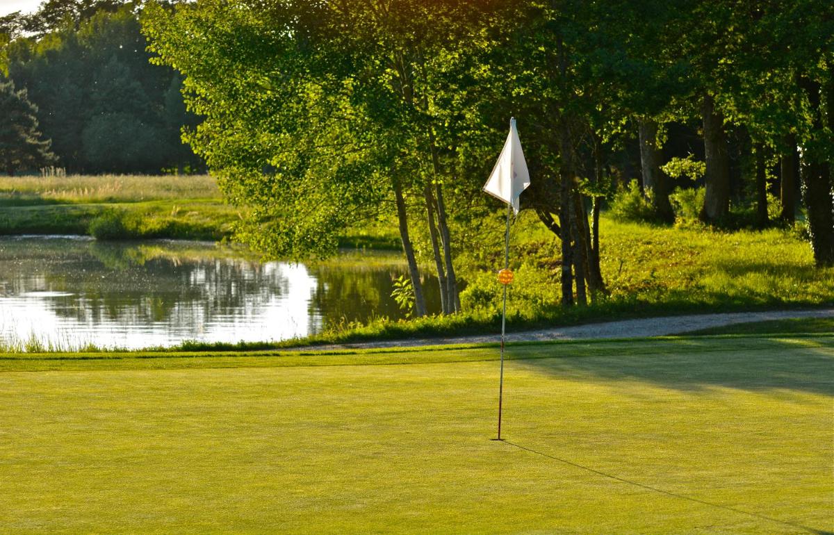 Golf sur le terrain de l'hôtel ou à proximité