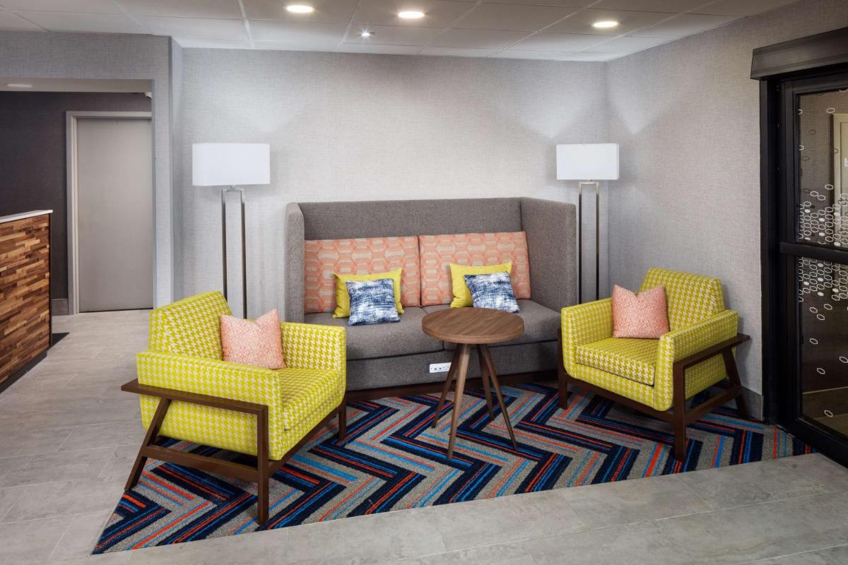 Hampton Inn Atlanta-Northlake - Housity