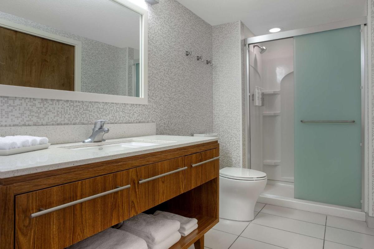 Home2 Suites By Hilton Gainesville - Housity