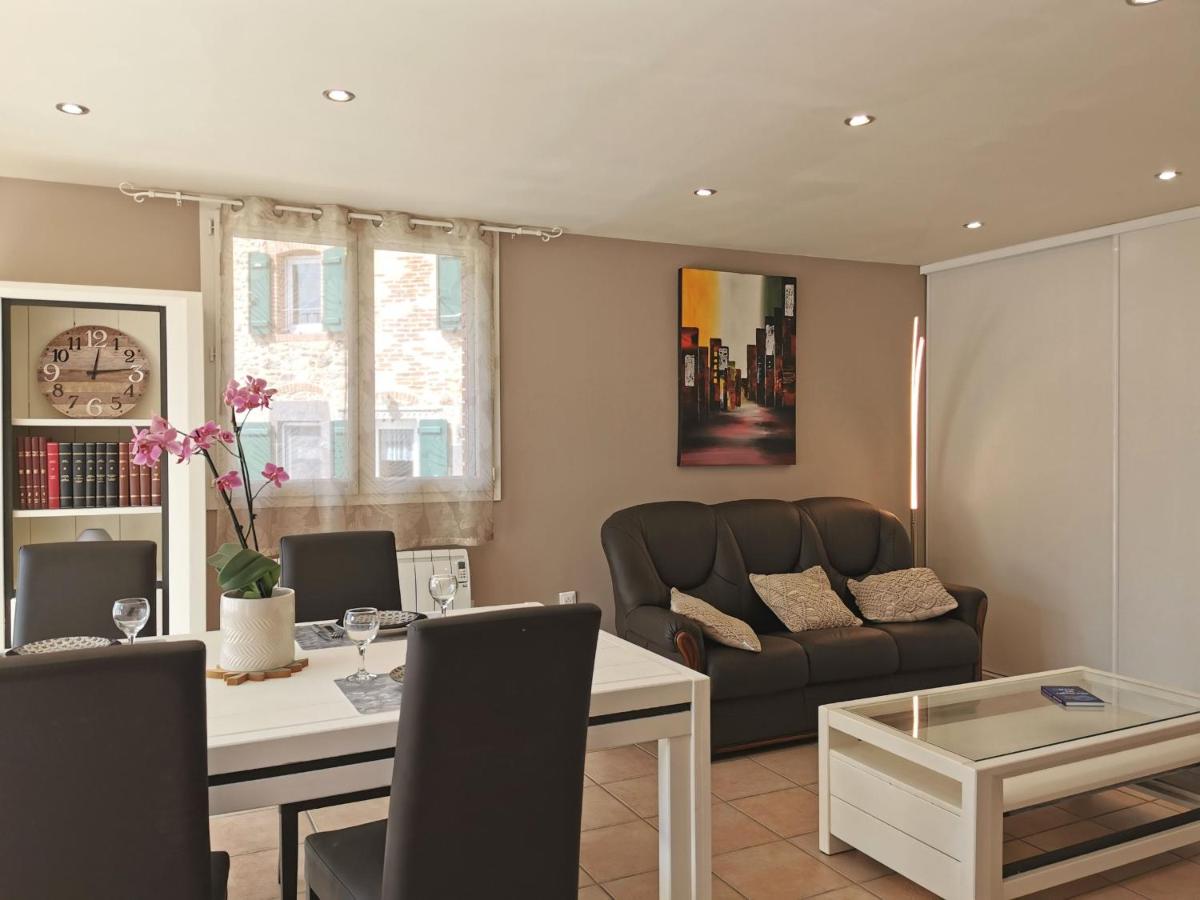 Charmant Gîte Rénové avec Sauna en Haute-Loire, Parfait pour Randonnées et Repos - FR-1-582-344 - Housity