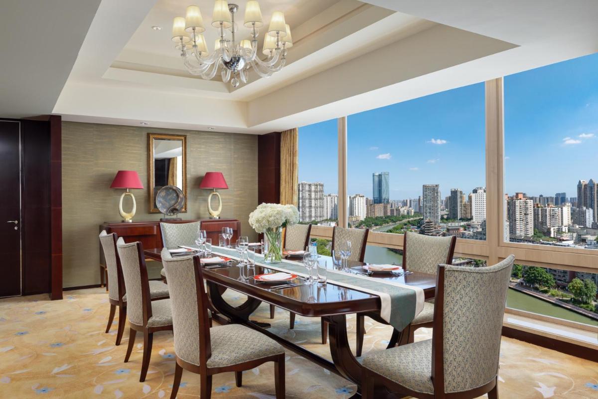 Shangri-La Chengdu - Housity