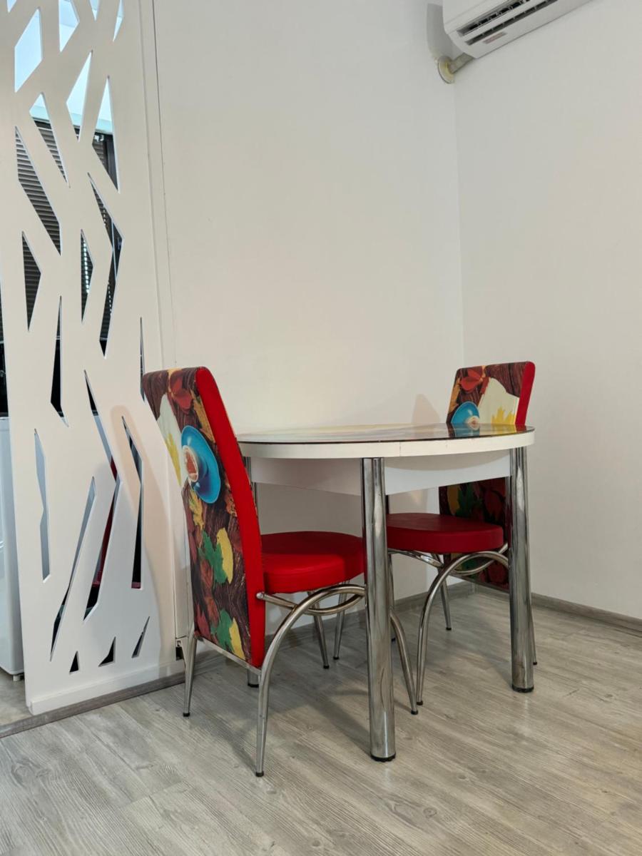 Saturn Studio 525 - Housity