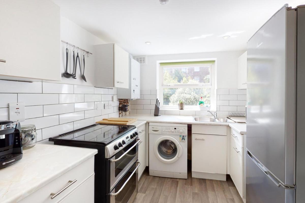 Suitetrails - Apartment in Shepherd's Bush by Westfield London