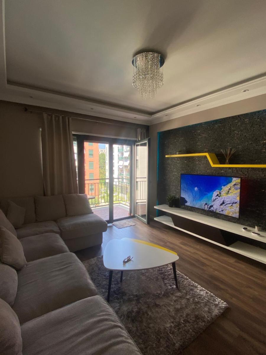 Luxury Tirana Apartment - Housity