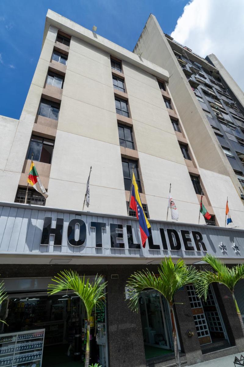 Hotel Lider - Housity