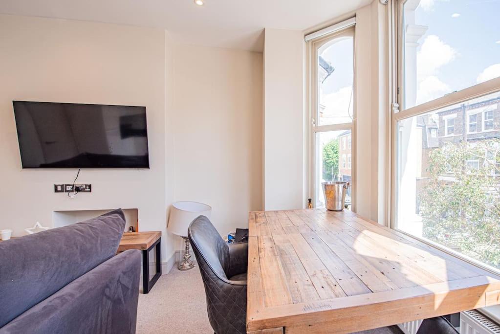 Charming 2 bedroom Flat in Central London - Housity