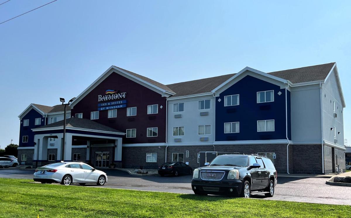 Baymont by Wyndham Indianapolis Northeast - Housity