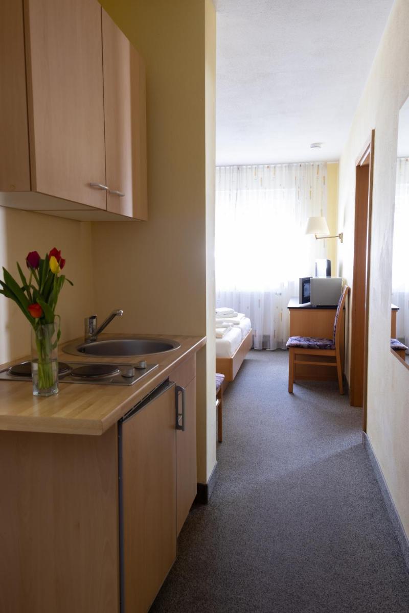 Hotelpension zum Gockl - Housity