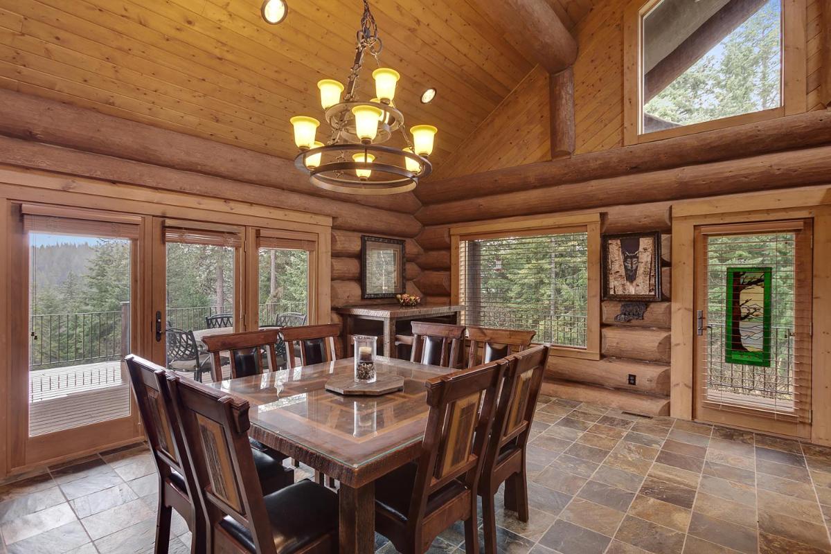 Kingston House - Housity