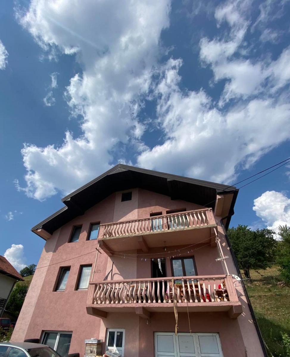 Eco Village Jasavic - Housity